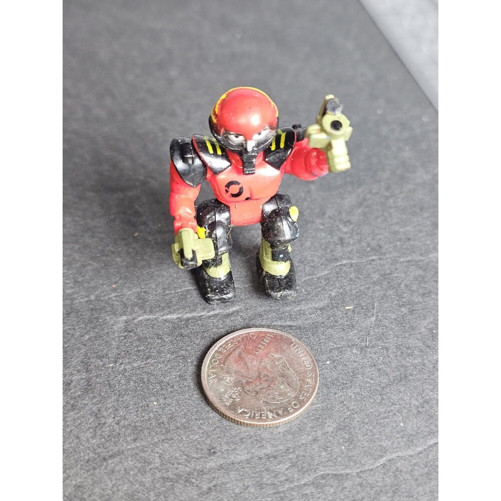 Z-Bots MALFACTER Voids Copbot 2" Action Figure Galoob Micro Machines